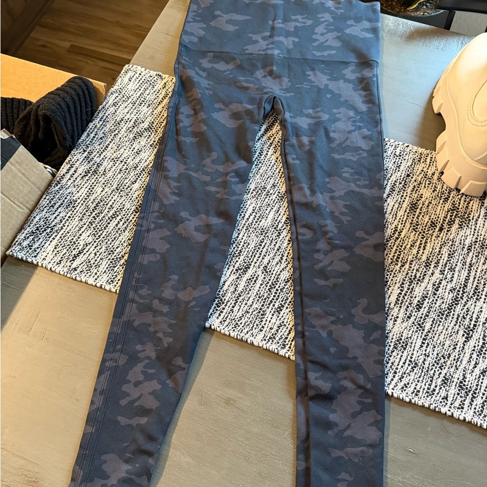 SPANX Camo Print Leggings